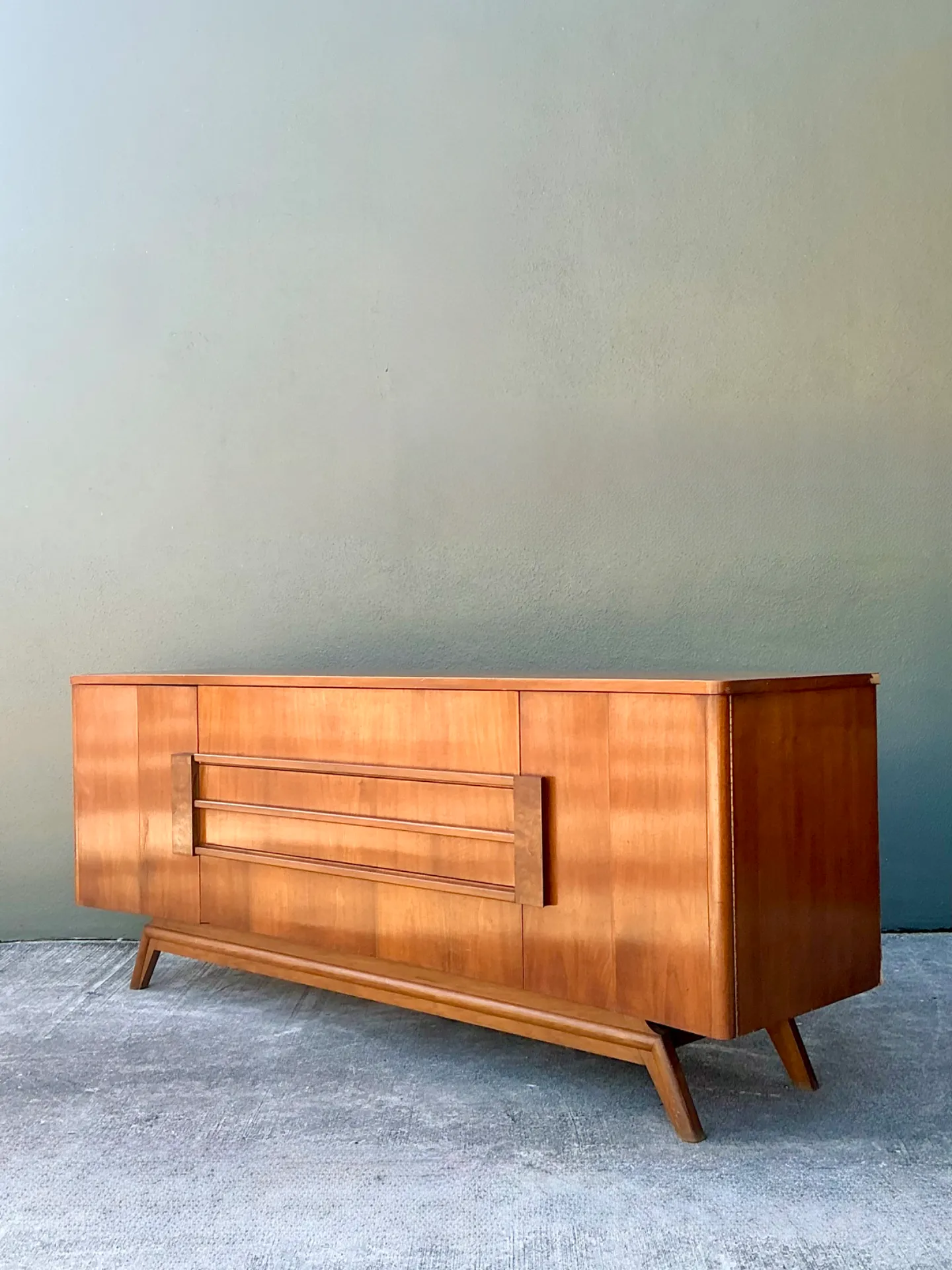 Vintage Mid-Century Modern Wood Credenza — additional photo 7