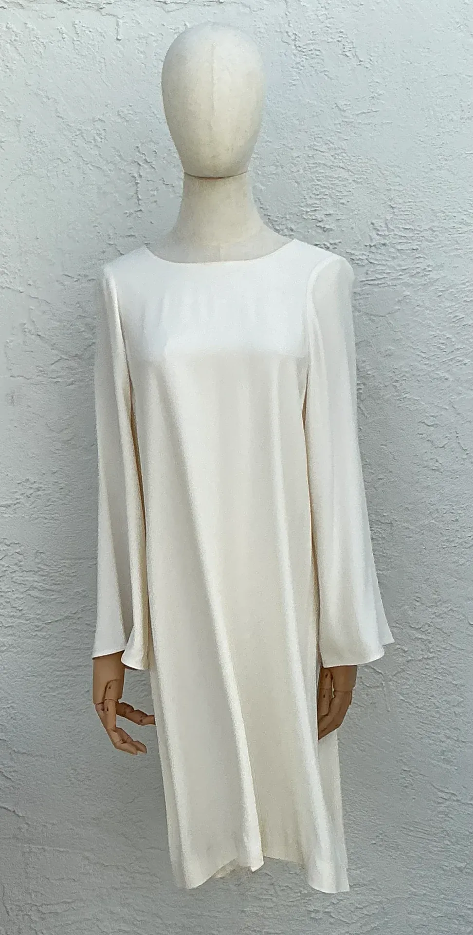 Helmut Lang Ivory Long Sleeve Shift Dress — additional photo 4