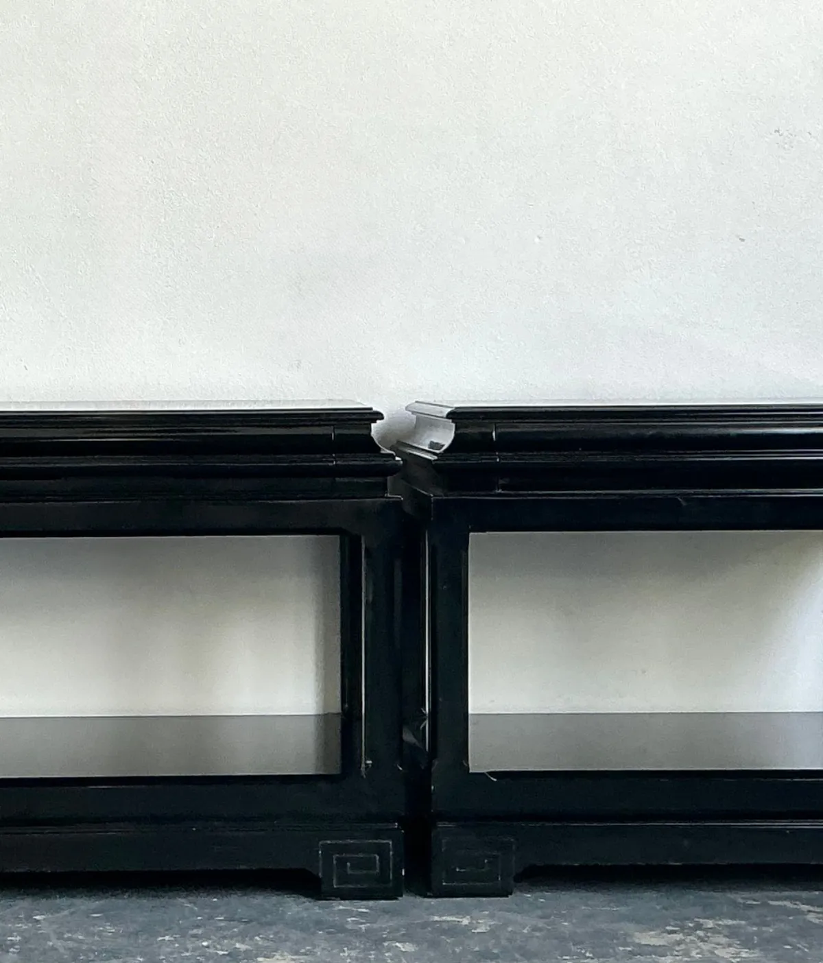 Vintage Ralph Lauren Chinoiserie Black Lacquered Side Tables - A Pair — additional photo 8