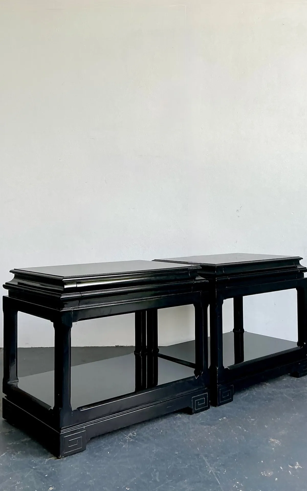 Vintage Ralph Lauren Chinoiserie Black Lacquered Side Tables - A Pair — additional photo 6