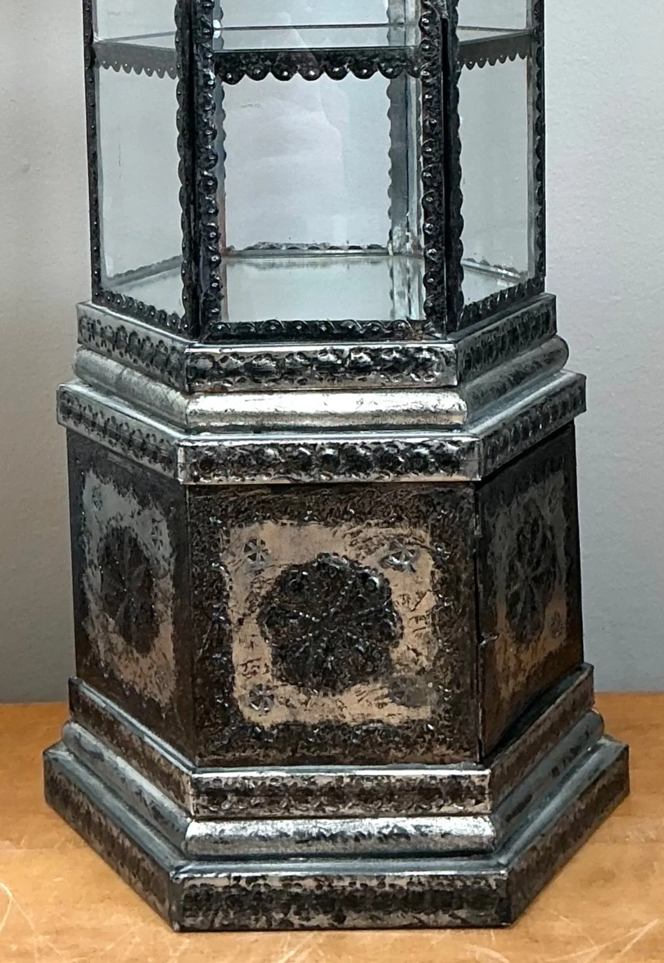 Ornate Metal and Glass Showcase — additional photo 8