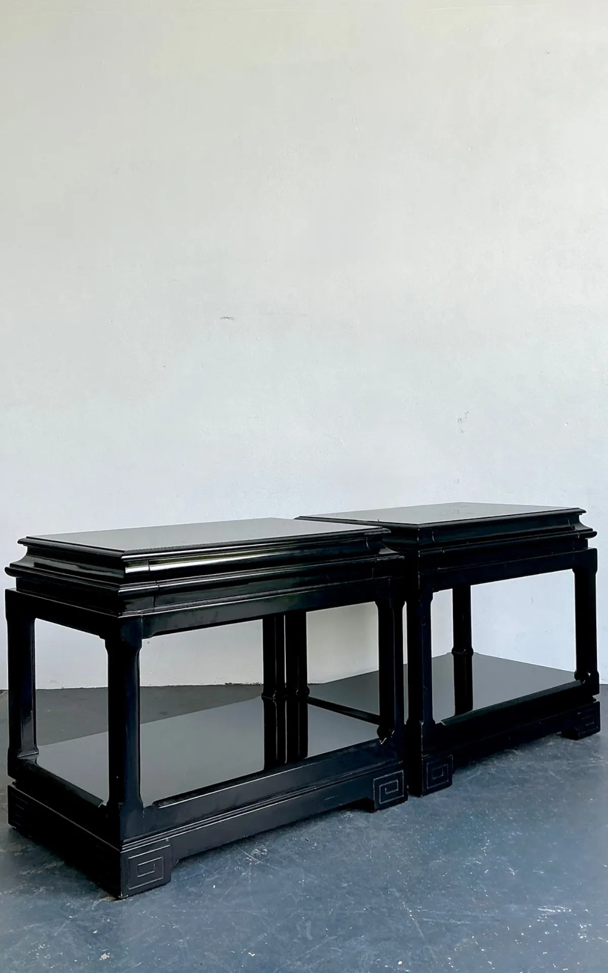 Vintage Ralph Lauren Chinoiserie Black Lacquered Side Tables - A Pair — additional photo 7