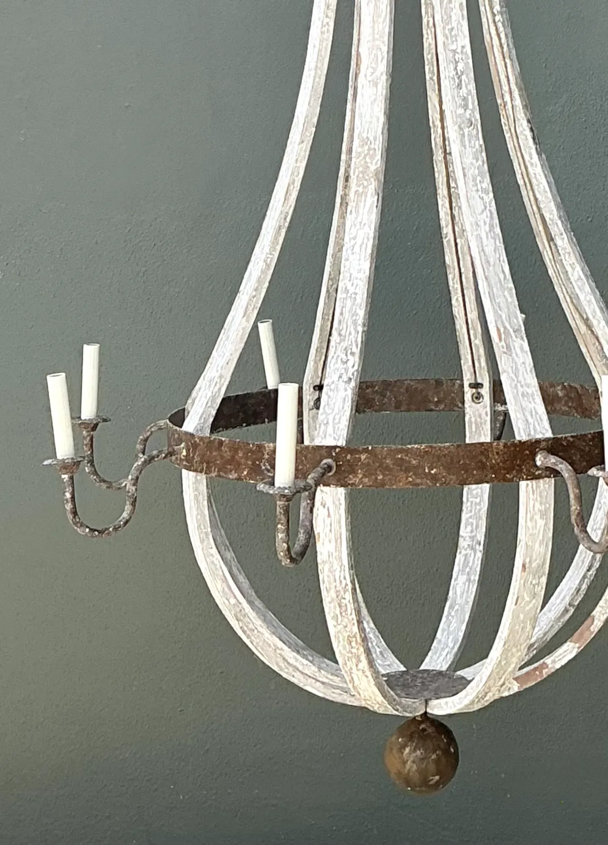 Vintage Rustic Wood and Metal Chandelier — additional photo 1