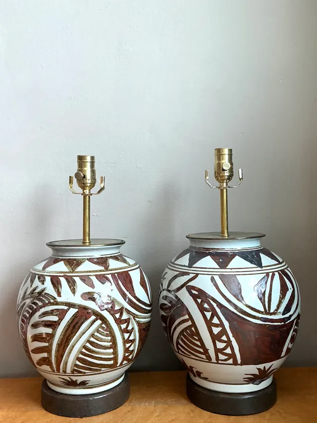 Vintage Hand-Painted Ceramic Lamps - Pair — additional photo 2