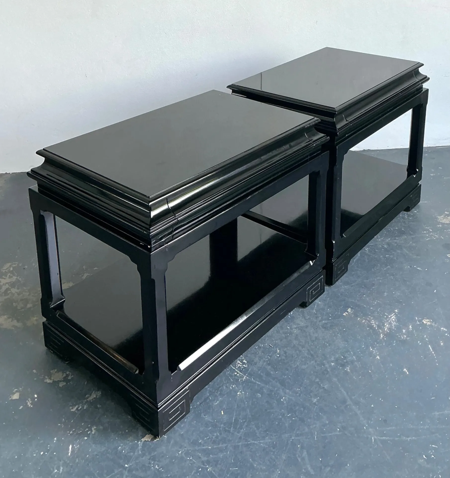 Vintage Ralph Lauren Chinoiserie Black Lacquered Side Tables - A Pair — additional photo 4