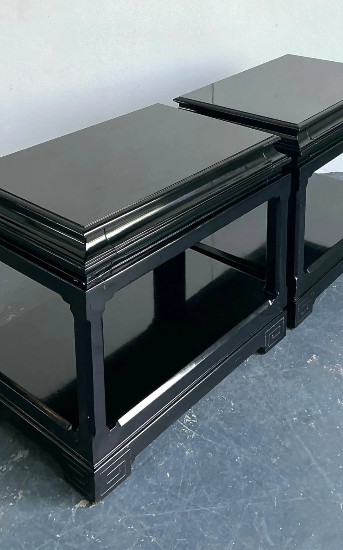 Vintage Ralph Lauren Chinoiserie Black Lacquered Side Tables - A Pair — additional photo 4