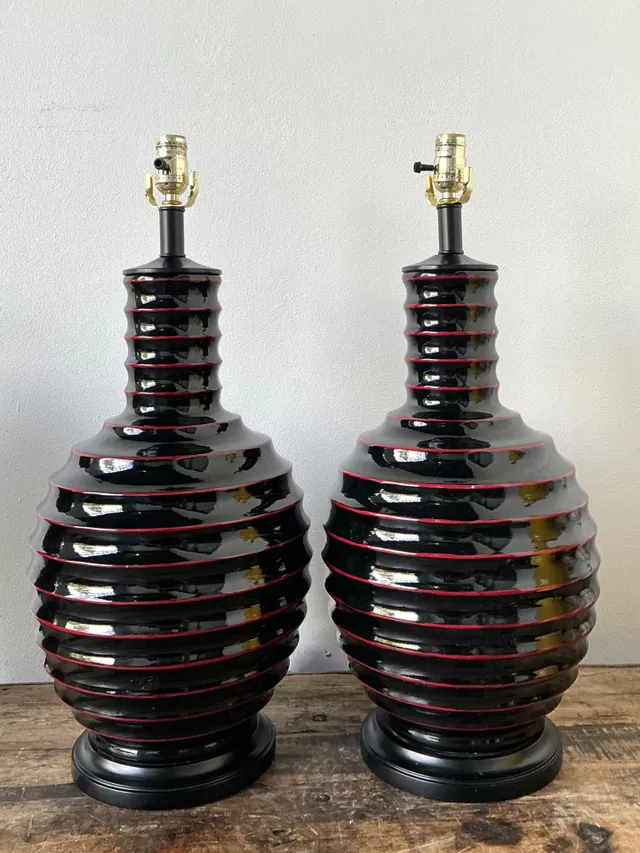 Vintage Glazed Ceramic Ribbed Table Lamps - A Pair — additional photo 6