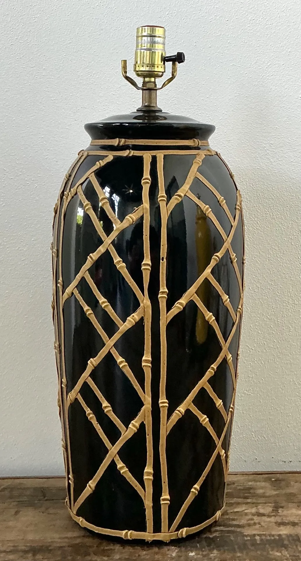 Vintage Glazed Ceramic Icing Lamp — additional photo 4