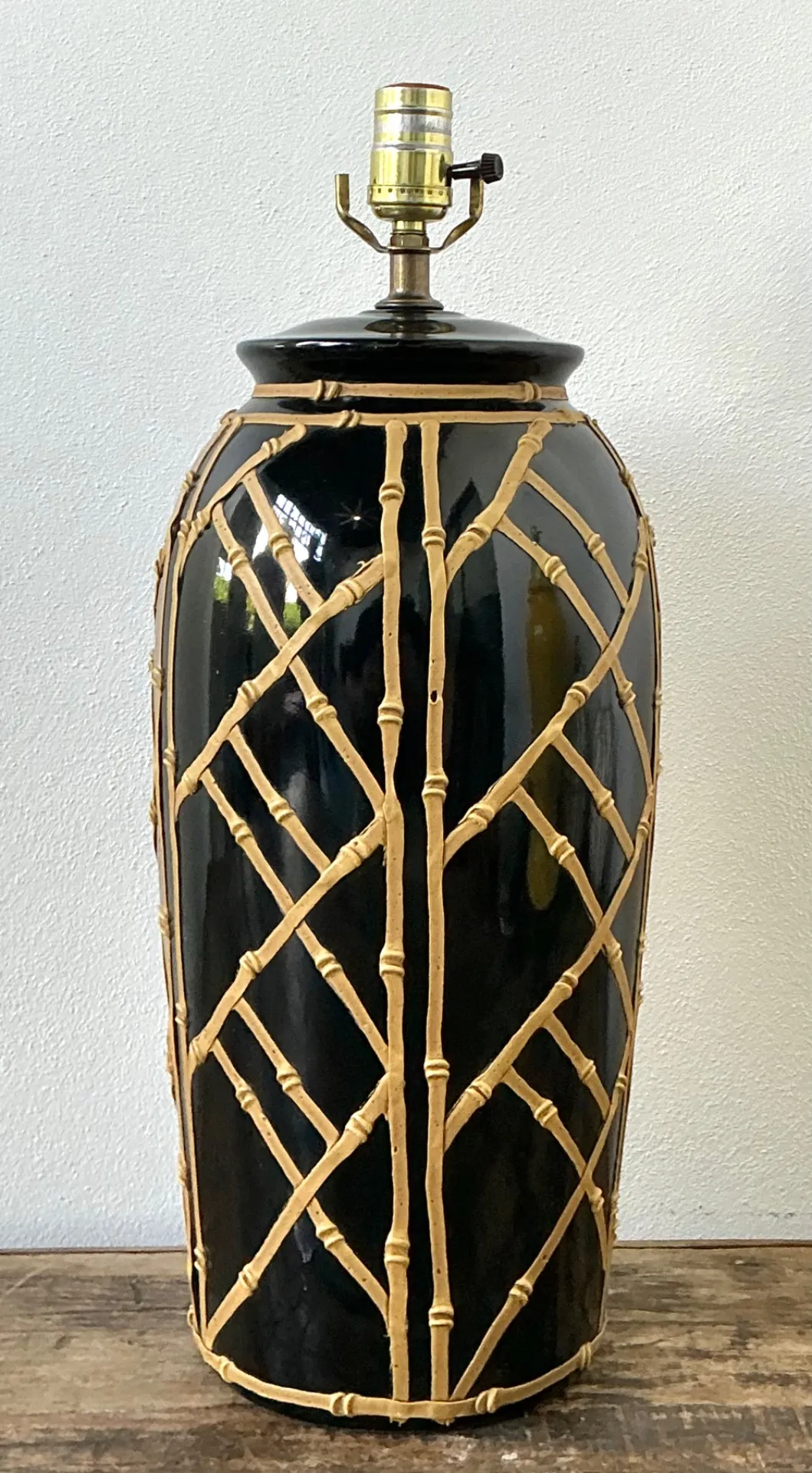 Vintage Glazed Ceramic Icing Lamp — additional photo 6