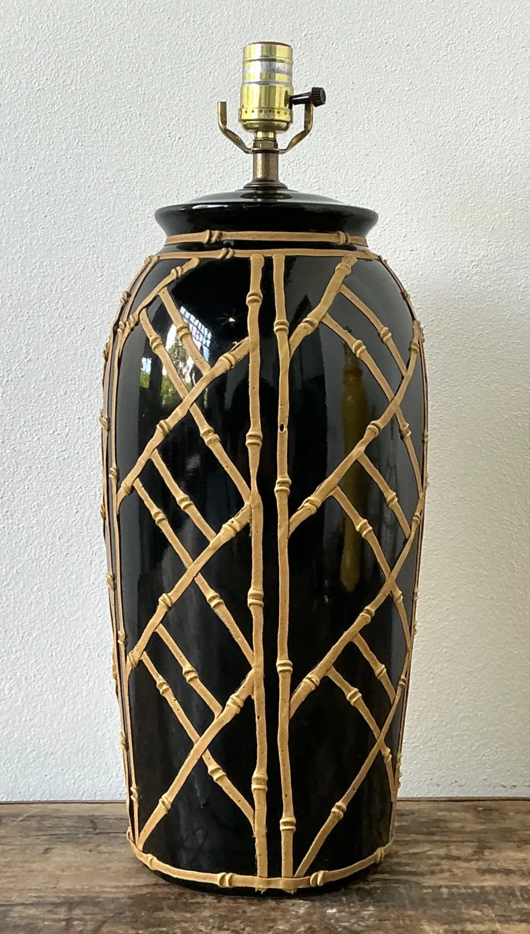 Vintage Glazed Ceramic Icing Lamp — additional photo 3