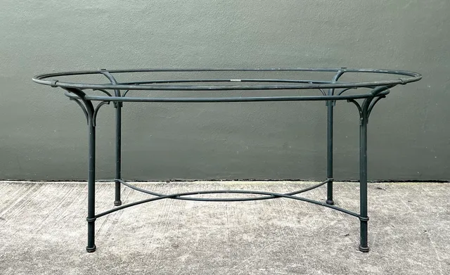Brown Jordan Vintage Metal Oval Table — additional photo 6