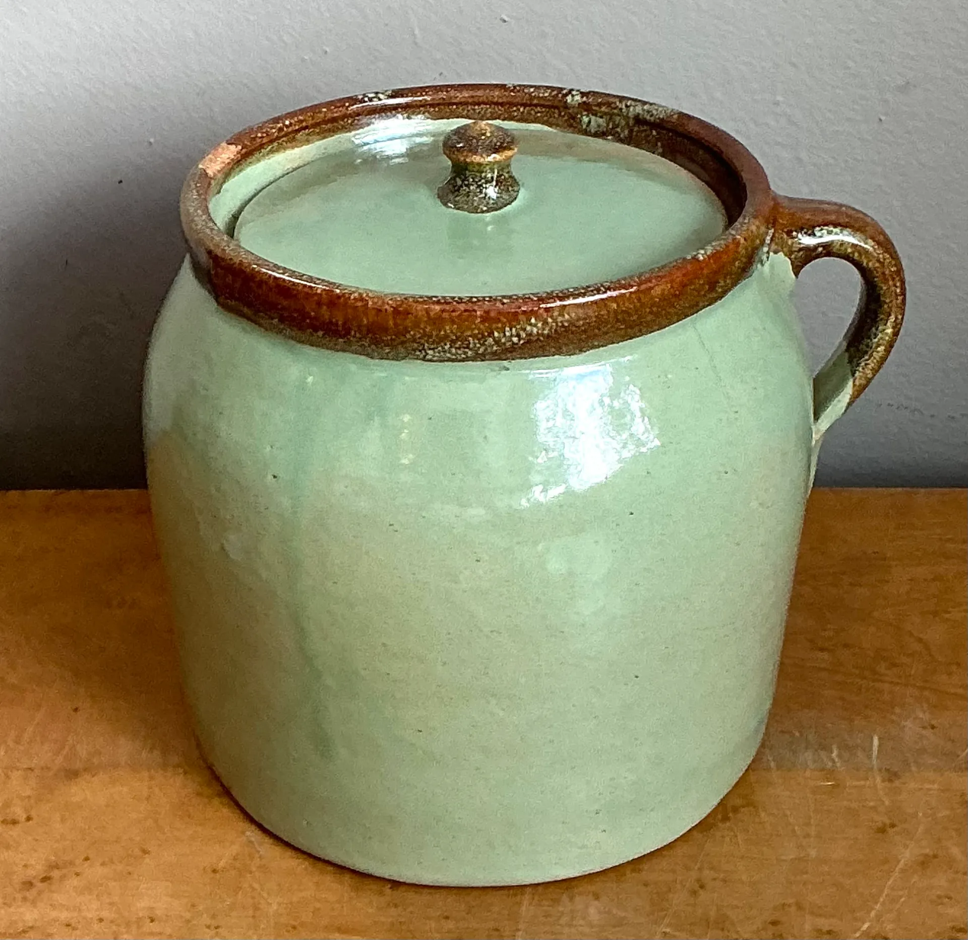 Vintage Maine Handcrafted Ceramic Storage Jar — additional photo 3