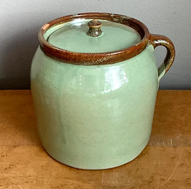 Vintage Maine Handcrafted Ceramic Storage Jar — additional photo 1