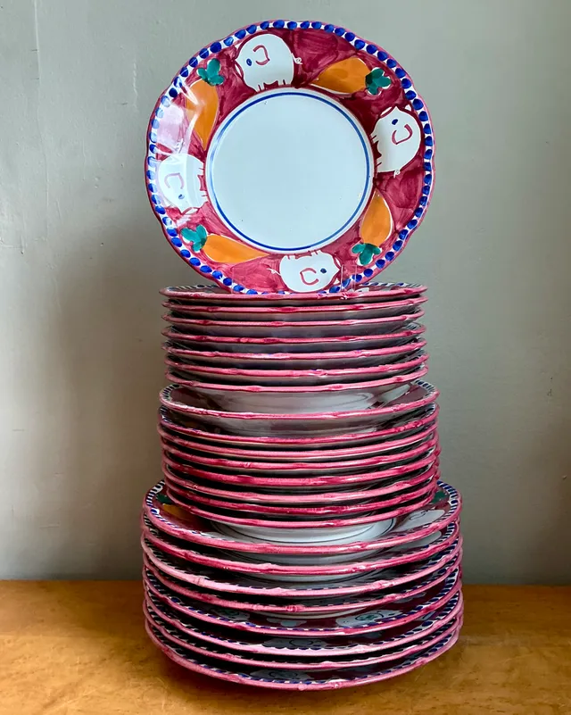 Vintage Italian Solimene “Campagna” Hand-Painted Ceramic Plates - Set of 24 — additional photo 6