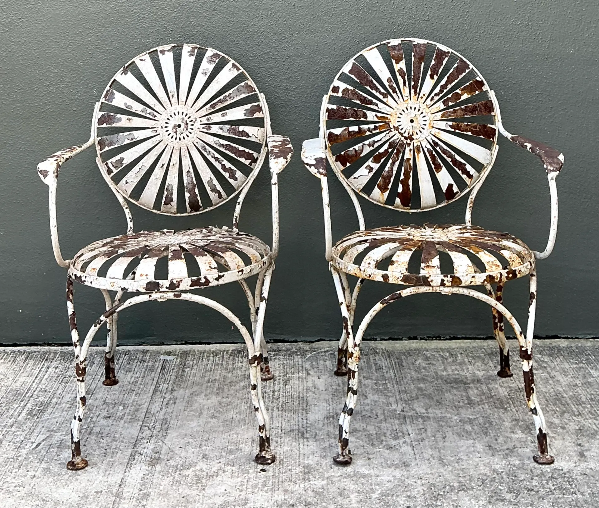 Vintage Francois Carre Sunburst Metal Garden Chairs - A Pair — additional photo 8