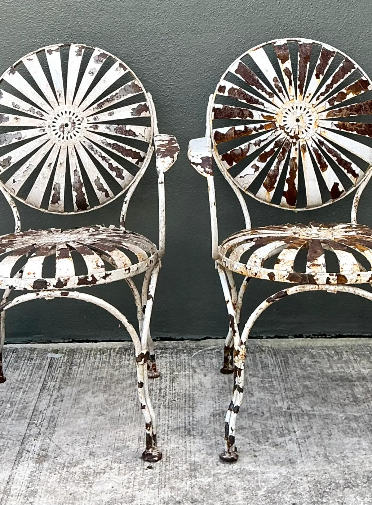Vintage Francois Carre Sunburst Metal Garden Chairs - A Pair — additional photo 8