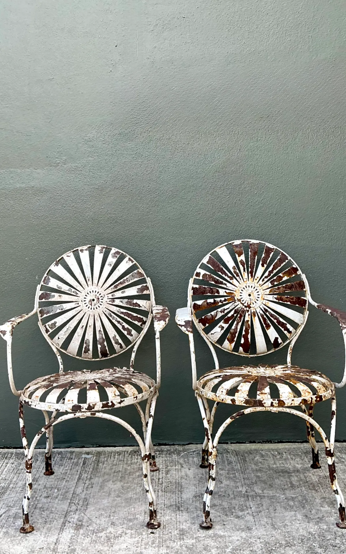 Vintage Francois Carre Sunburst Metal Garden Chairs - A Pair — additional photo 6