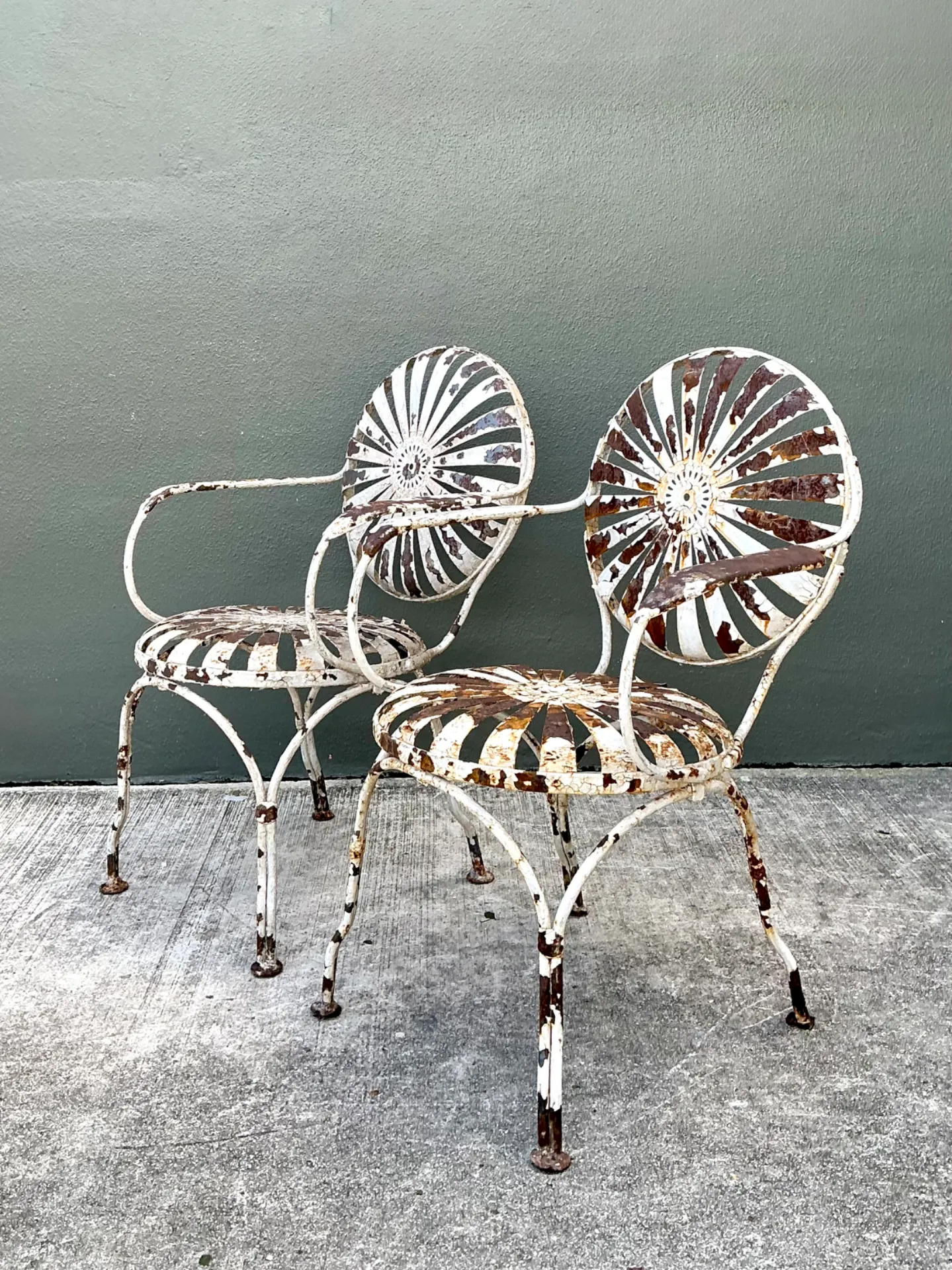 Vintage Francois Carre Sunburst Metal Garden Chairs - A Pair — additional photo 4
