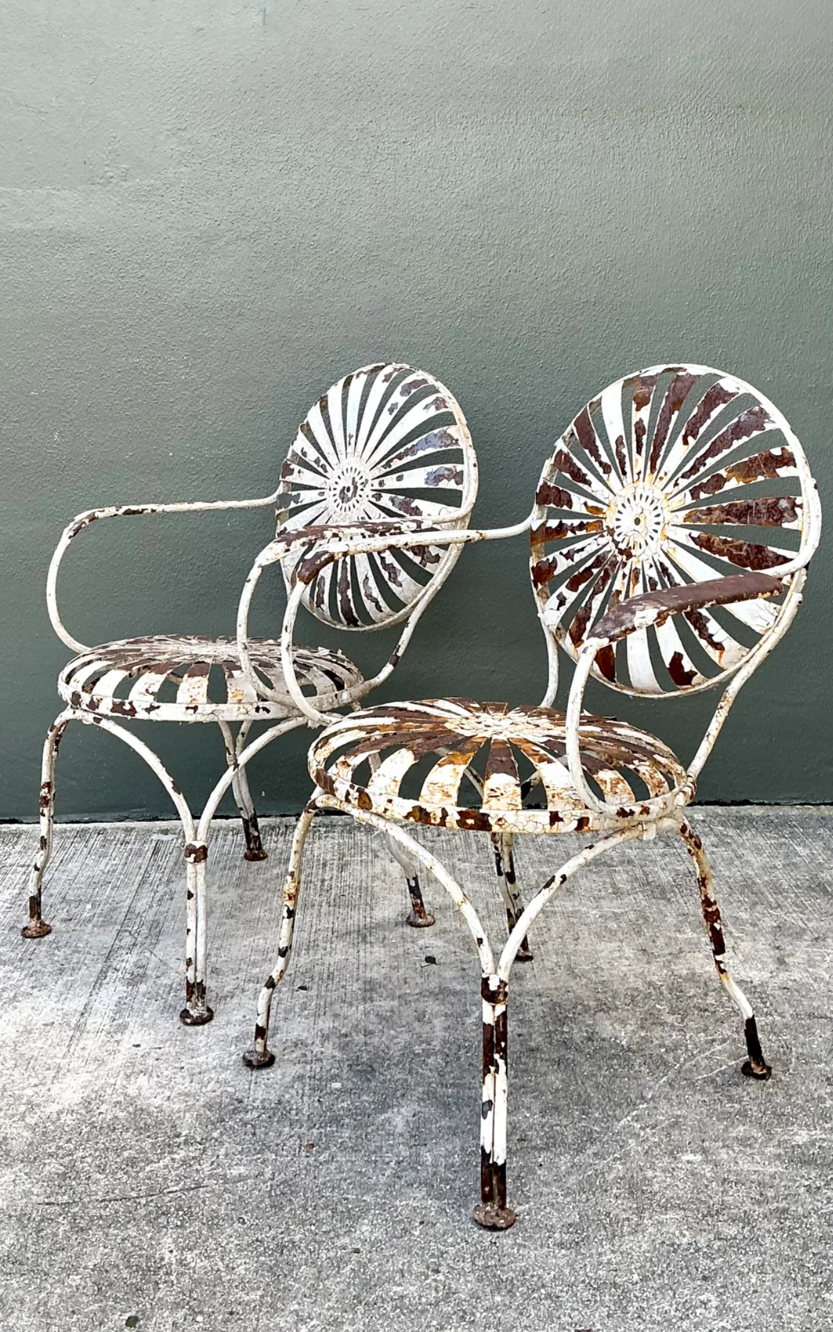 Vintage Francois Carre Sunburst Metal Garden Chairs - A Pair — additional photo 4
