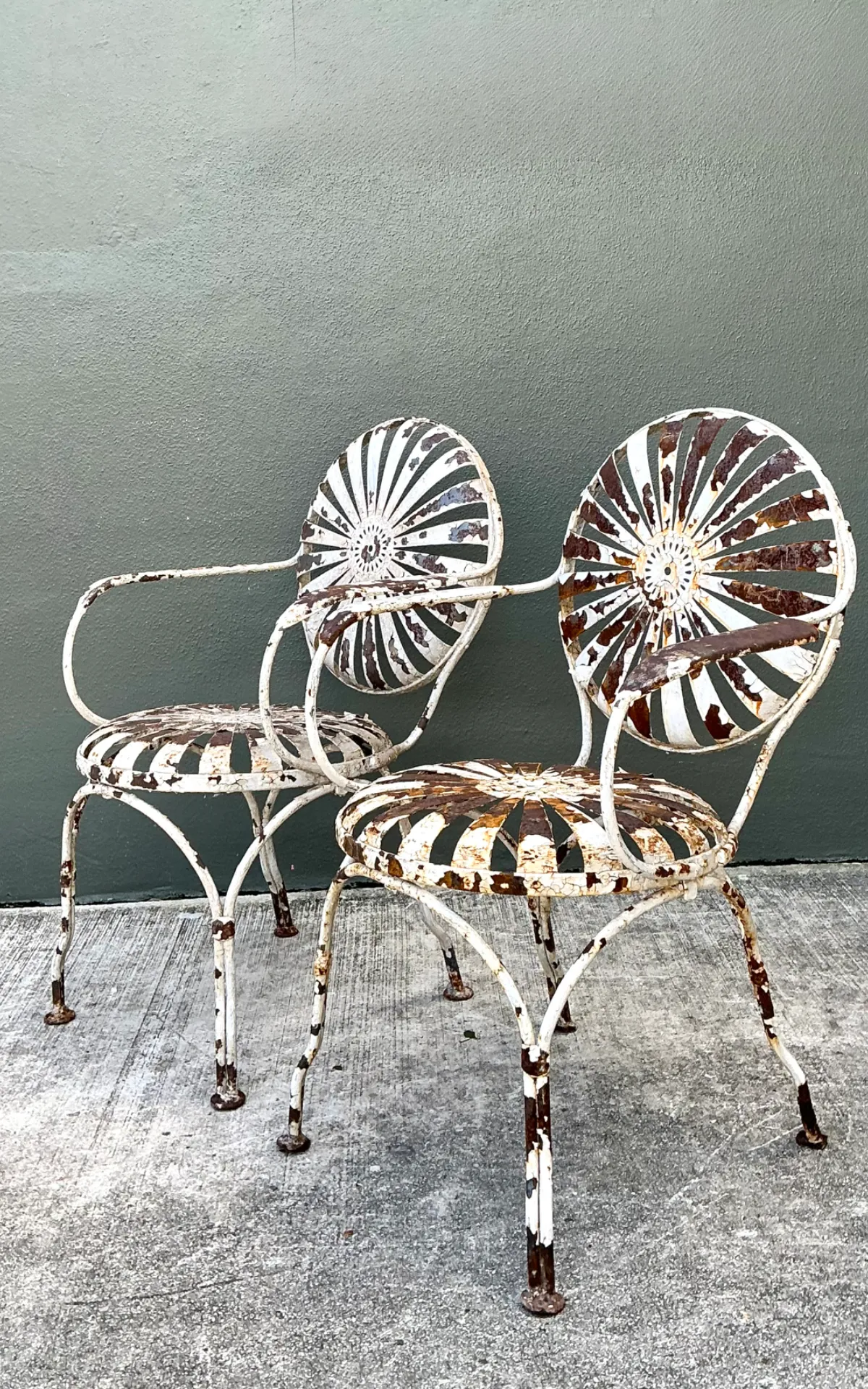Vintage Francois Carre Sunburst Metal Garden Chairs - A Pair — additional photo 3