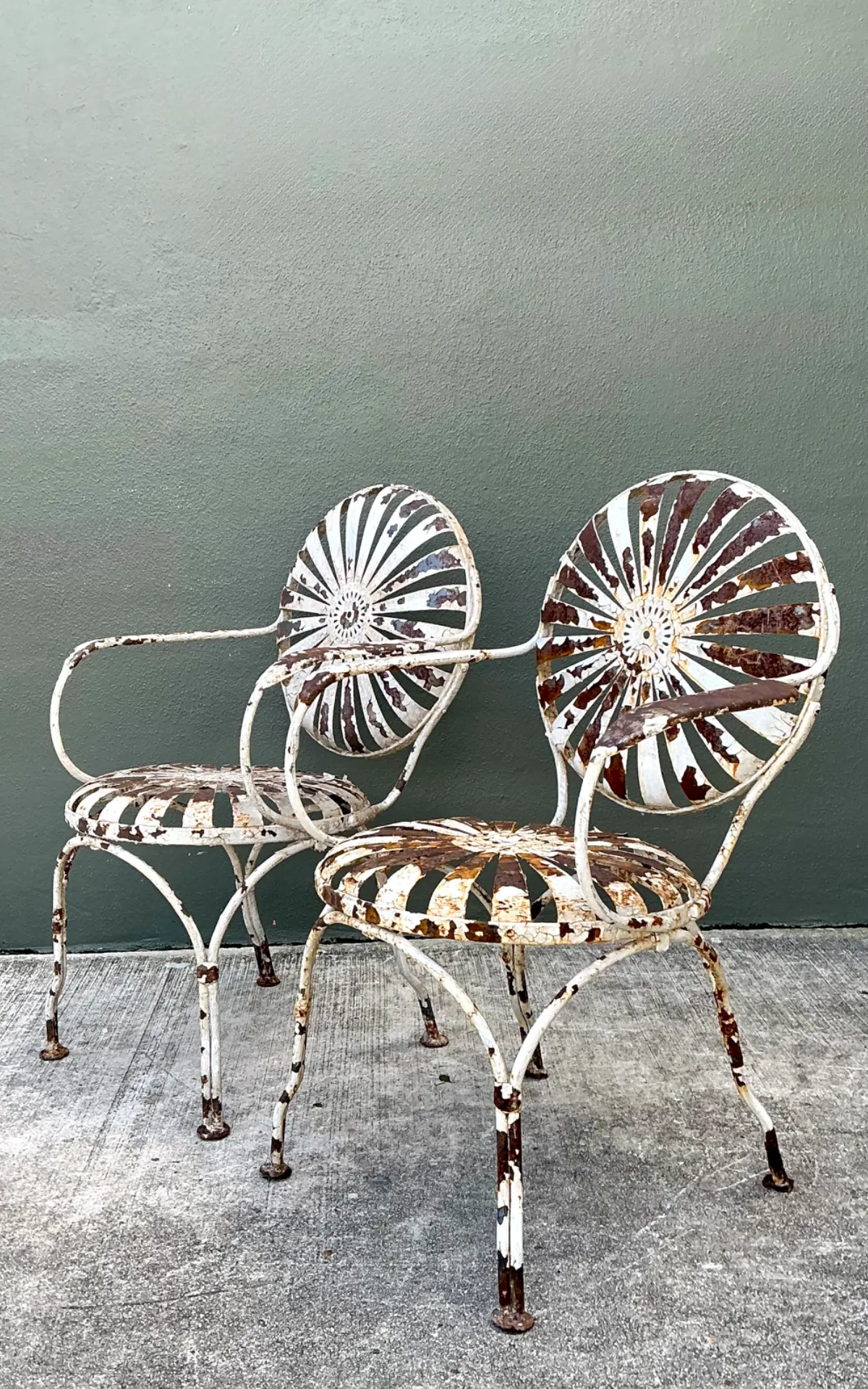 Vintage Francois Carre Sunburst Metal Garden Chairs - A Pair — additional photo 1