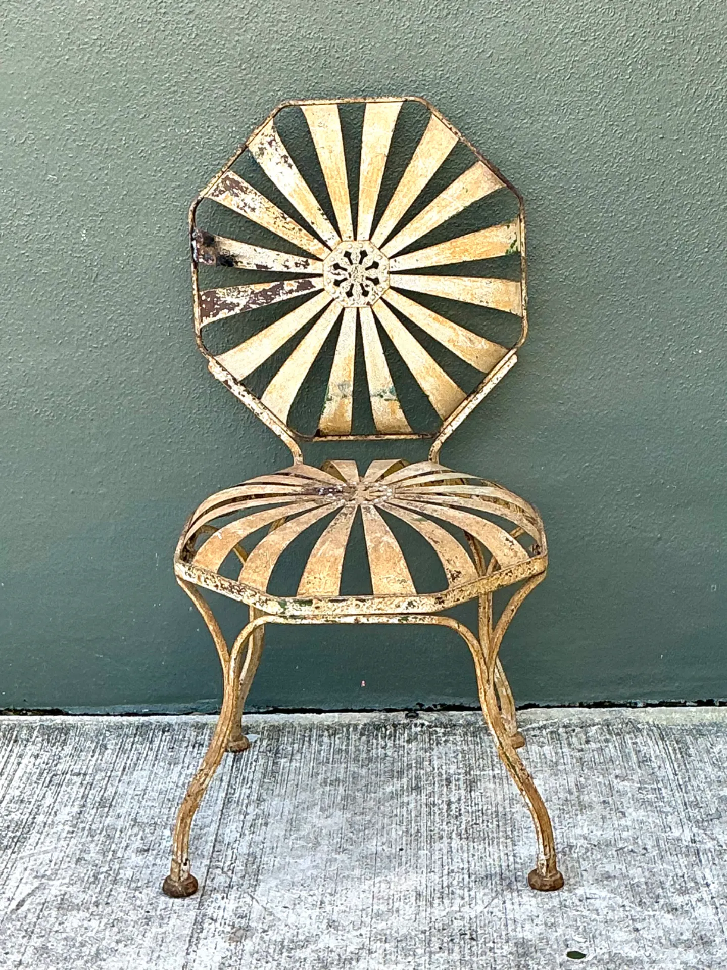 Vintage Heavily Distressed Francois Carre Sunburst Metal Chair — additional photo 7