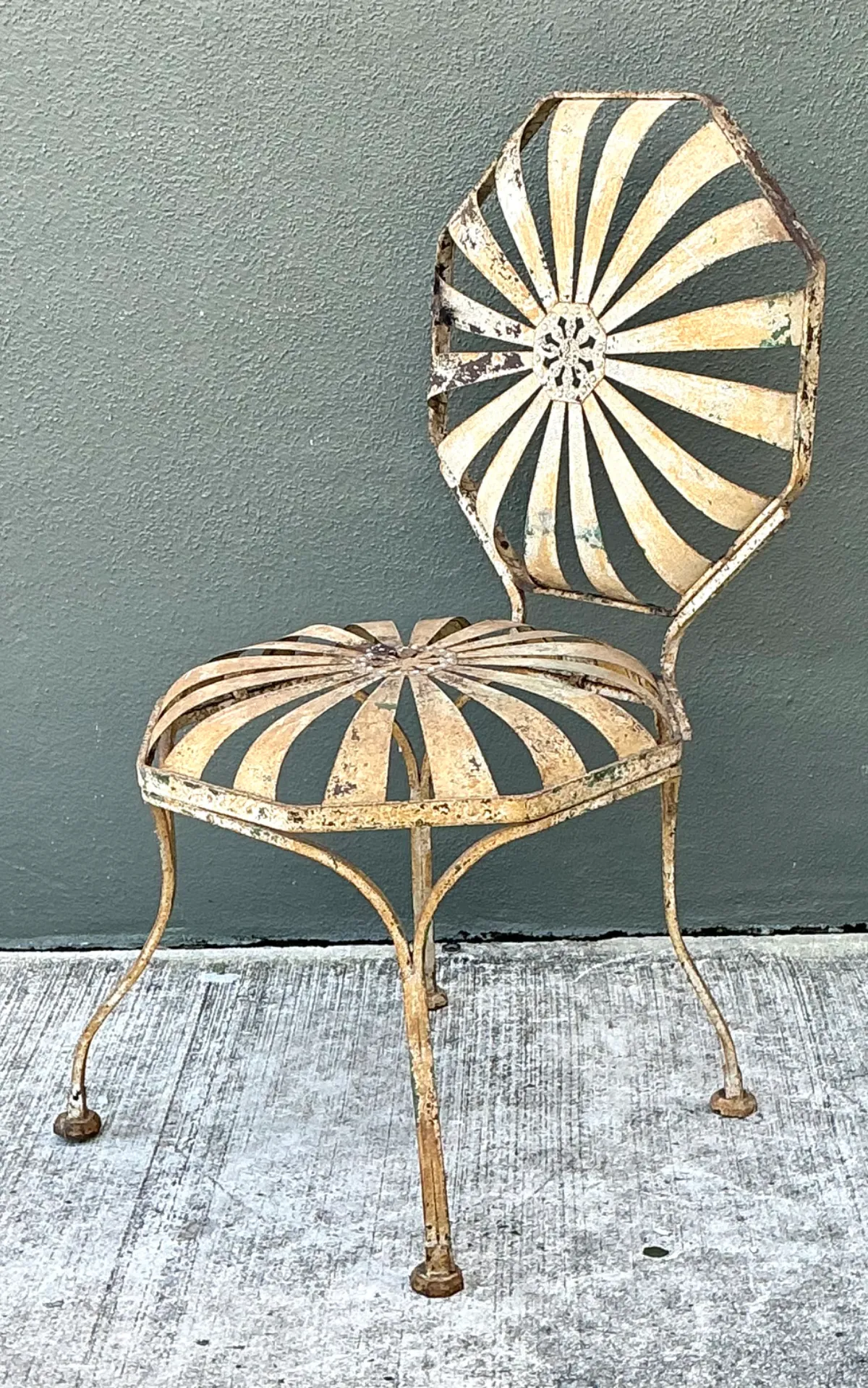 Vintage Heavily Distressed Francois Carre Sunburst Metal Chair — additional photo 4