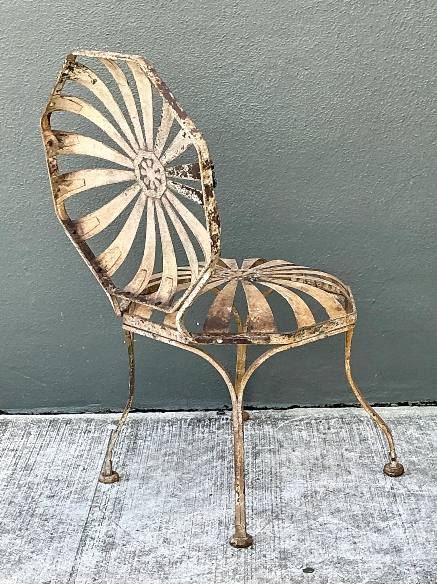 Vintage Heavily Distressed Francois Carre Sunburst Metal Chair — additional photo 6