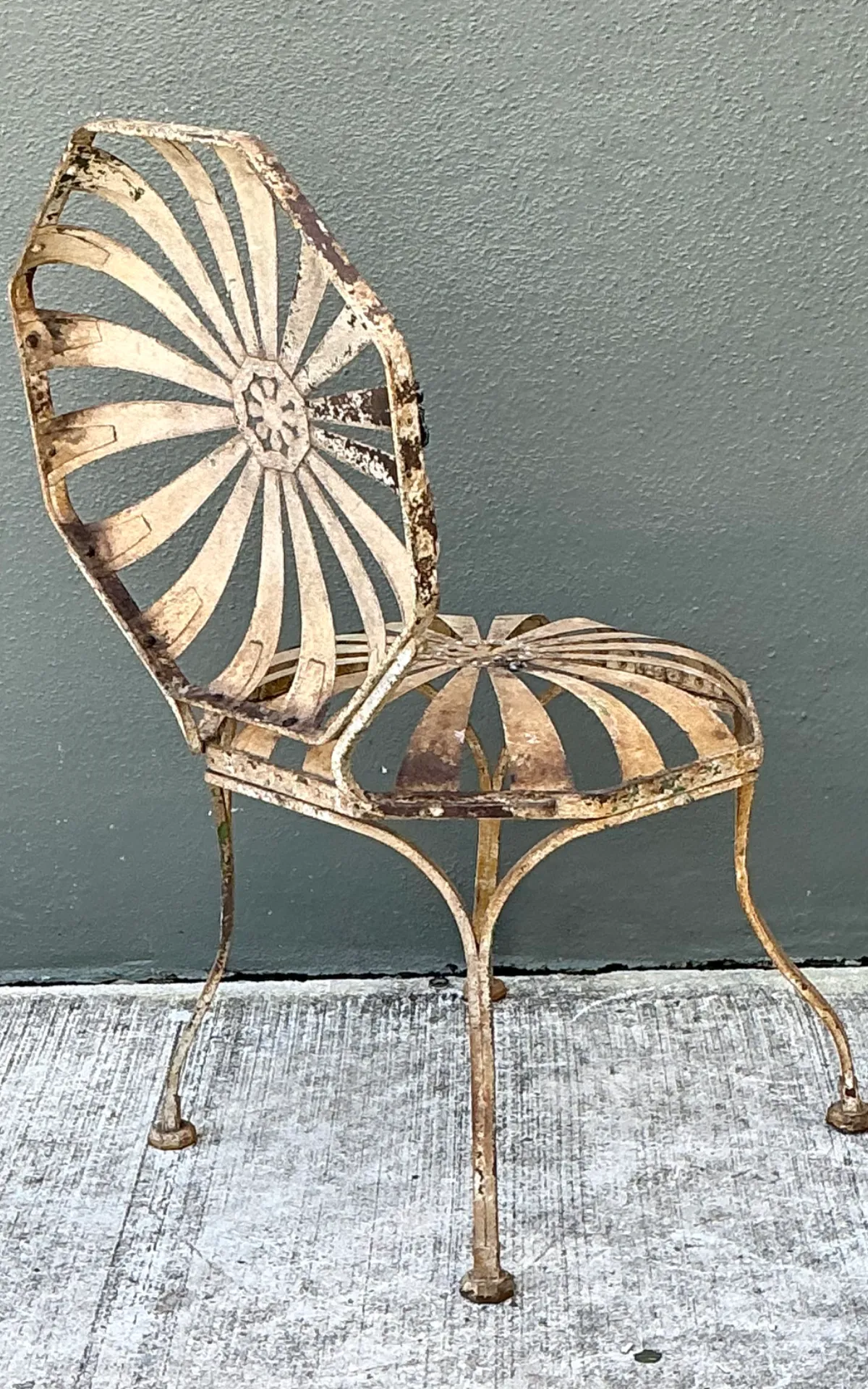 Vintage Heavily Distressed Francois Carre Sunburst Metal Chair — additional photo 6