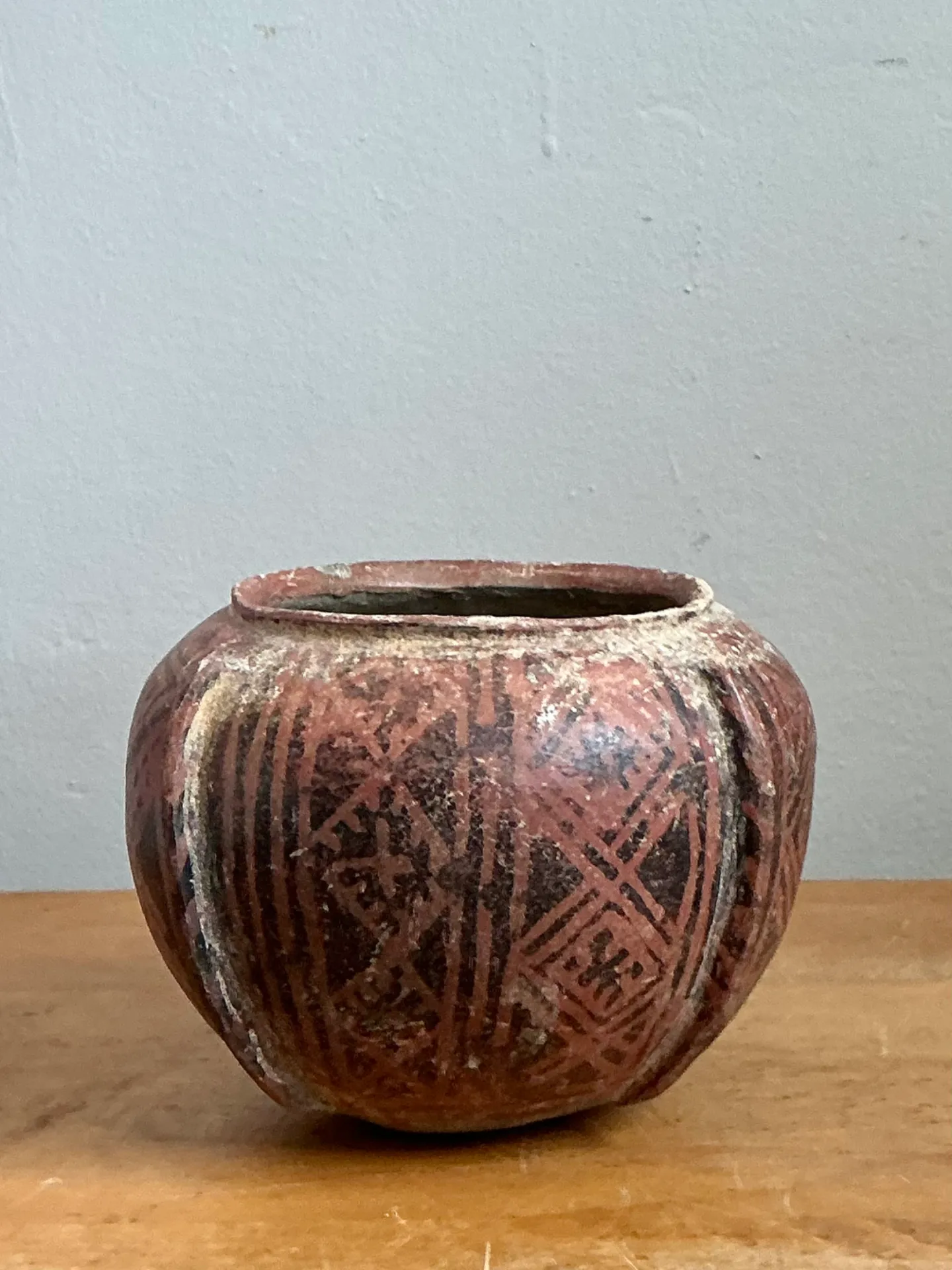 Vintage Red Geometric Patterned Ceramic Vase — additional photo 2