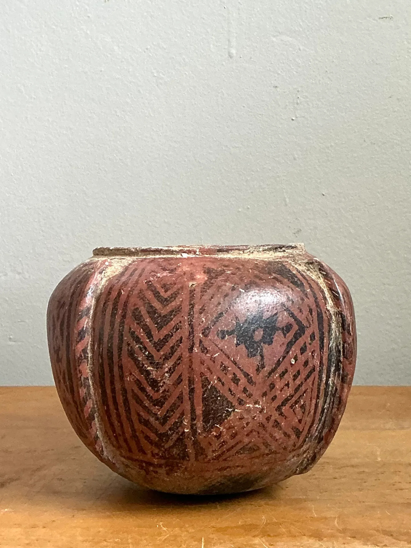 Vintage Red Geometric Patterned Ceramic Vase — additional photo 4