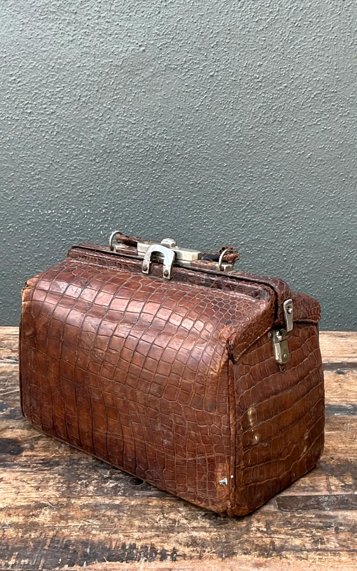 Vintage Leather Doctor's Bag with Metal Hardware — additional photo 2