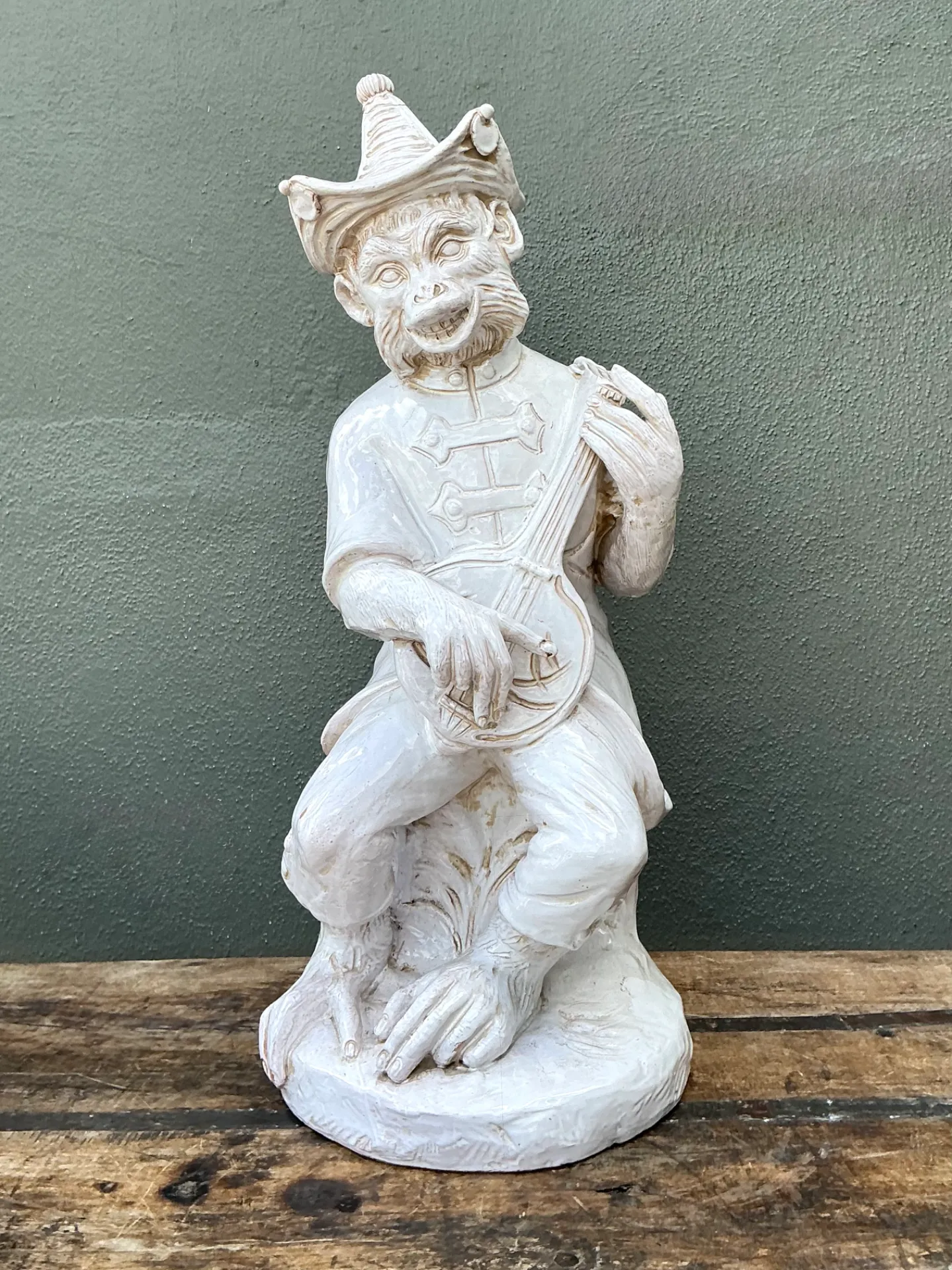 Vintage White Ceramic Monkey Musician Figure — additional photo 7