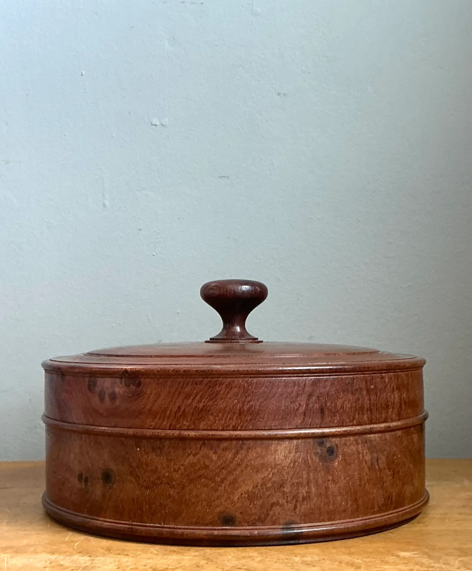 Vintage Round Burl Wood Storage Box — additional photo 2