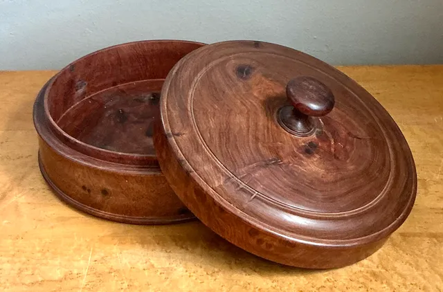 Vintage Round Burl Wood Storage Box — additional photo 3