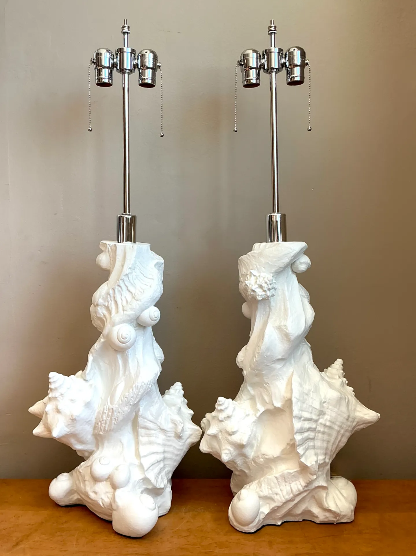 Vintage White Plaster Shell Table Lamps - Pair — additional photo 6