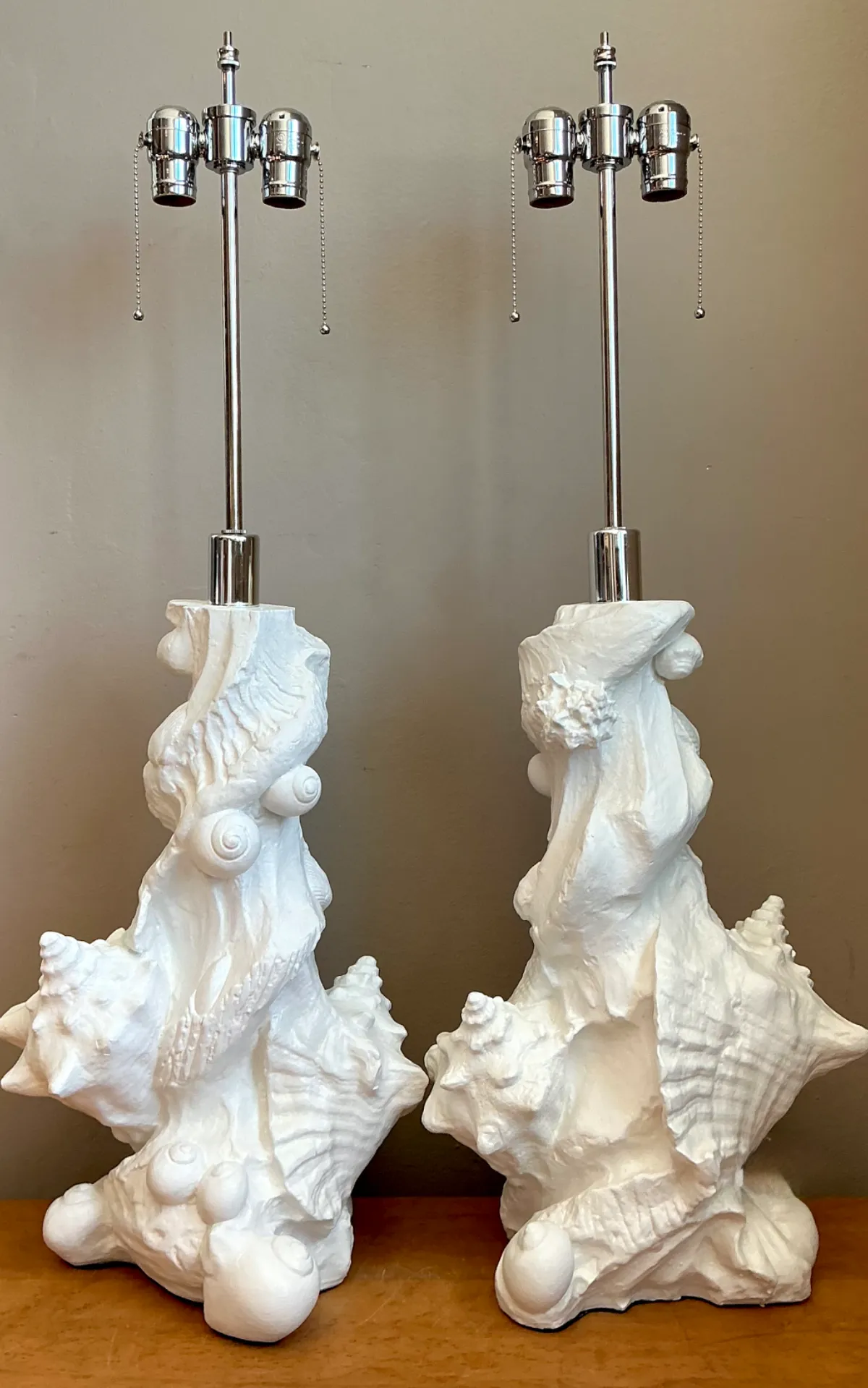 Vintage White Plaster Shell Table Lamps - Pair — additional photo 4