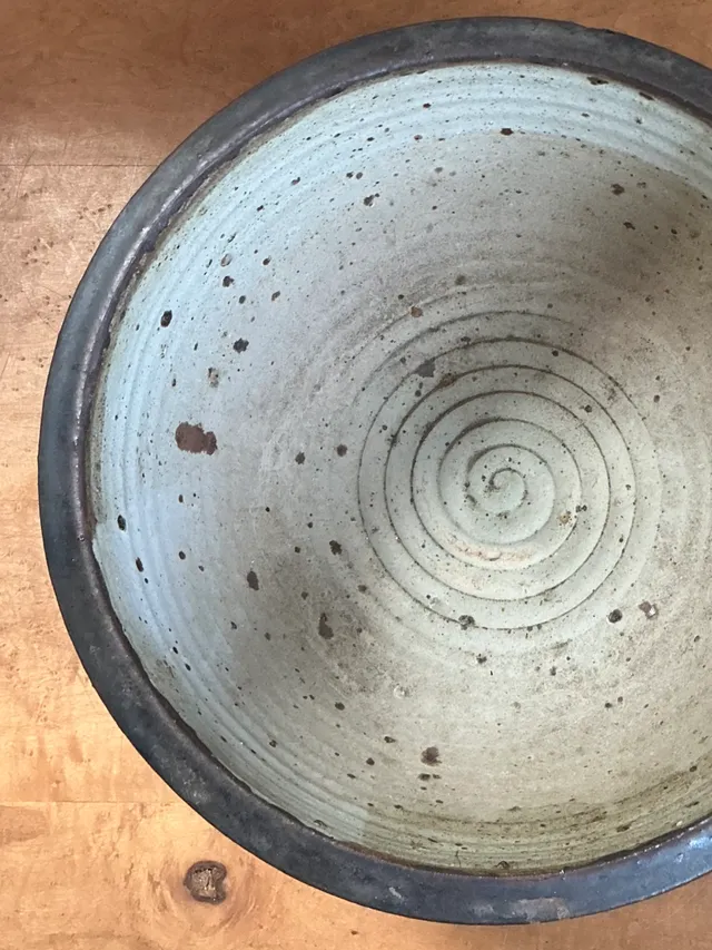 Vintage Monumental Rustic Brown Ceramic Bowl — additional photo 7