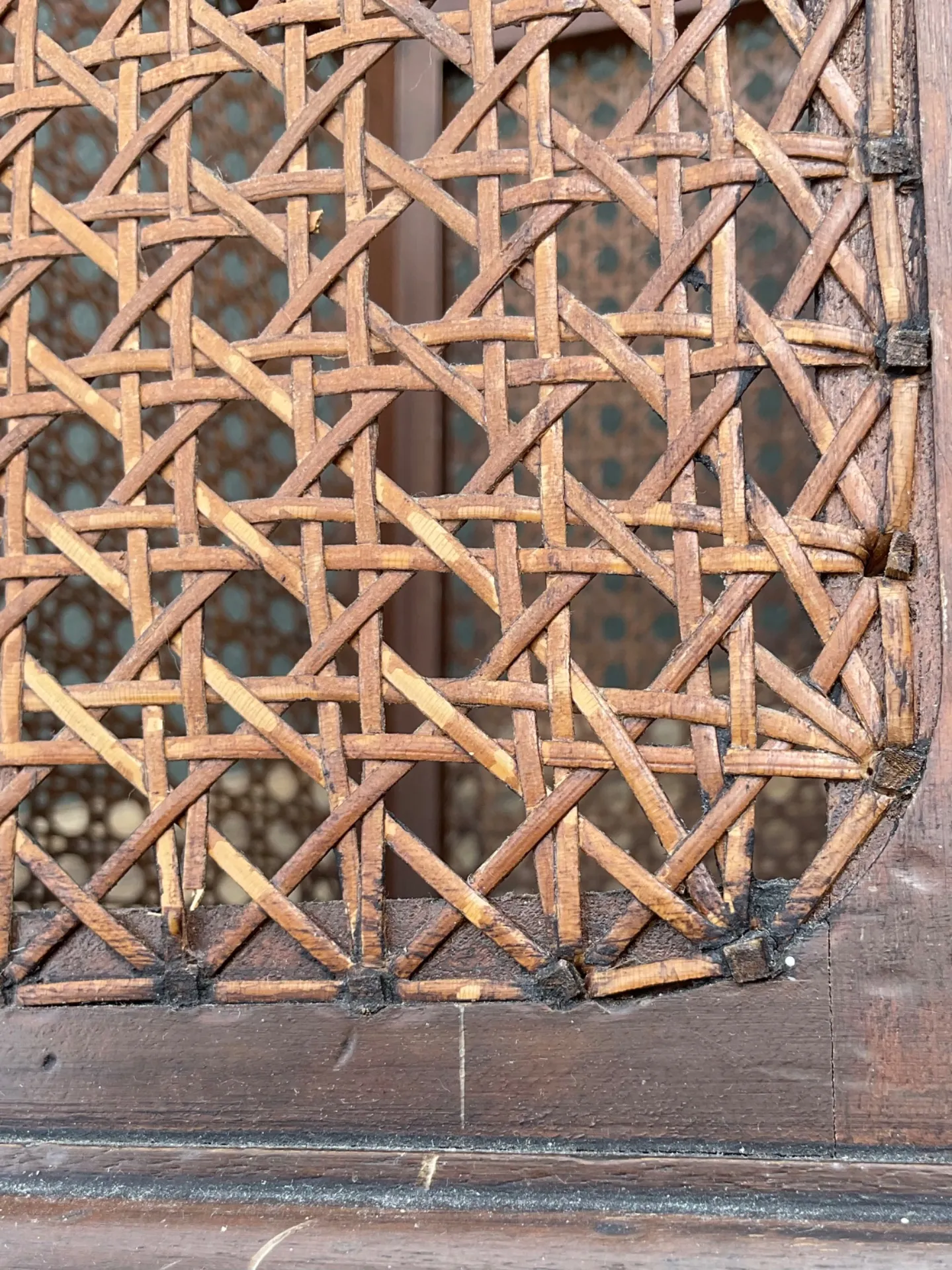 Vintage Italian Woven Cane Waste Paper Basket — additional photo 4