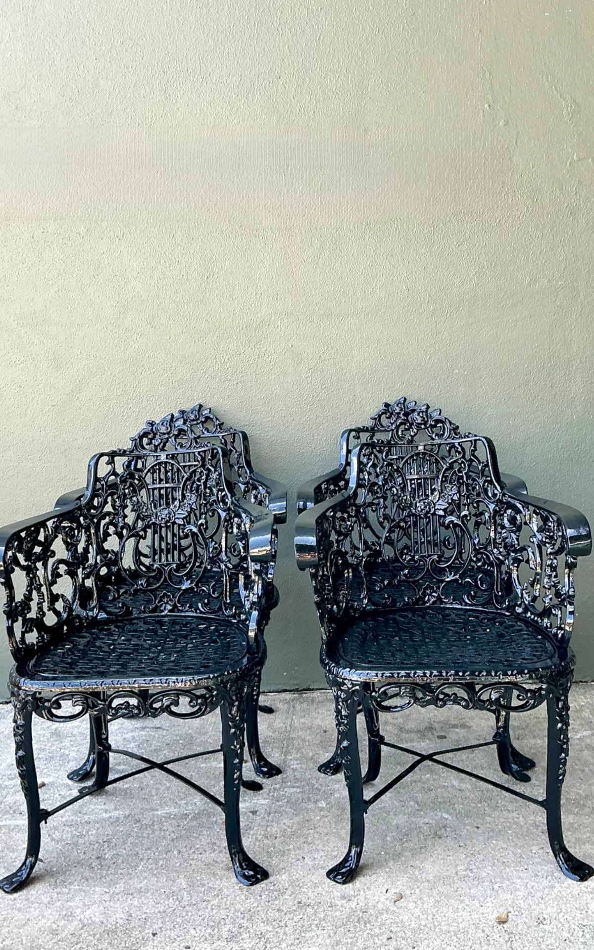 Vintage Cast Aluminum Lyre Back Armchairs - Set of Four — additional photo 7