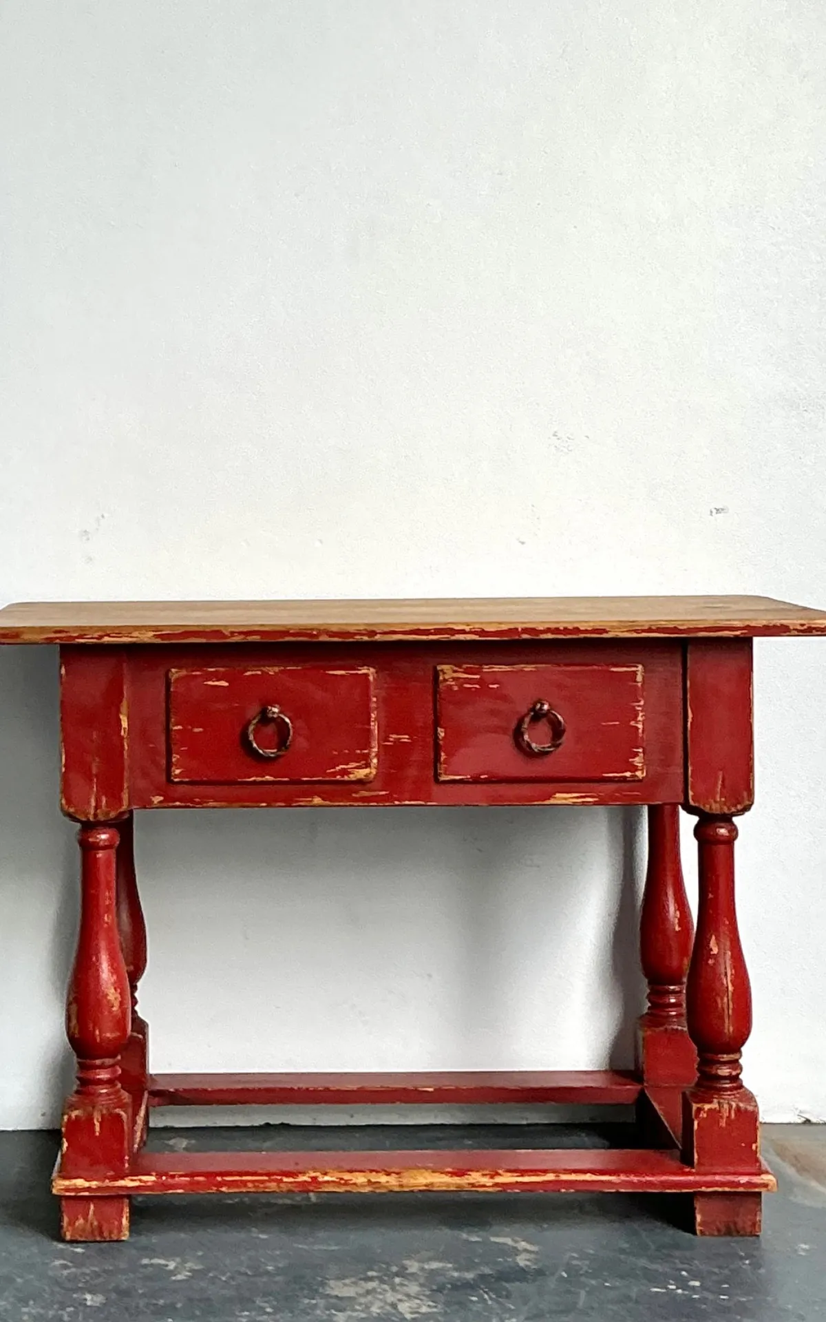 Vintage Ralph lauren Red Distressed Console Table — additional photo 3
