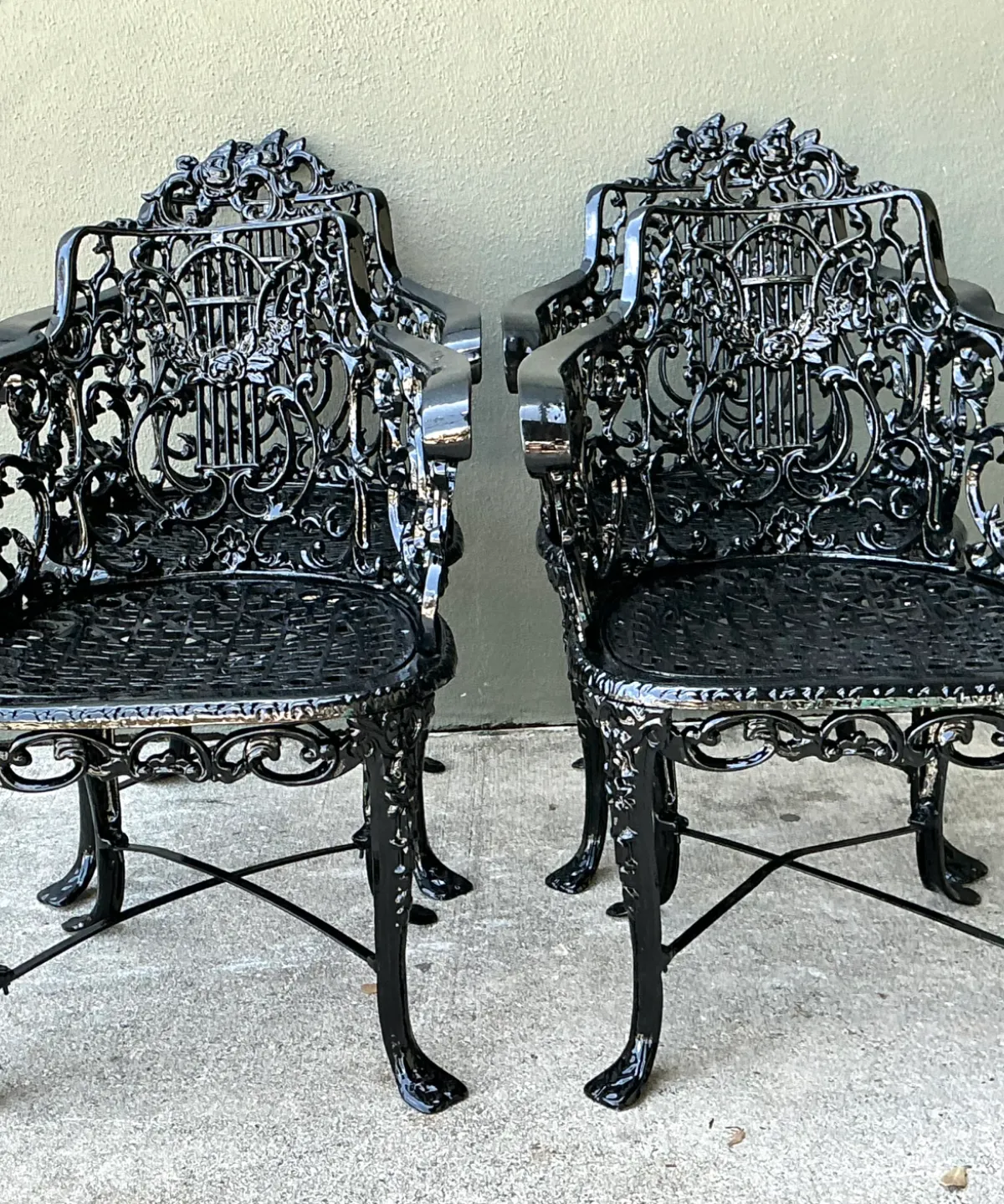Vintage Cast Aluminum Lyre Back Armchairs - Set of Four — additional photo 8