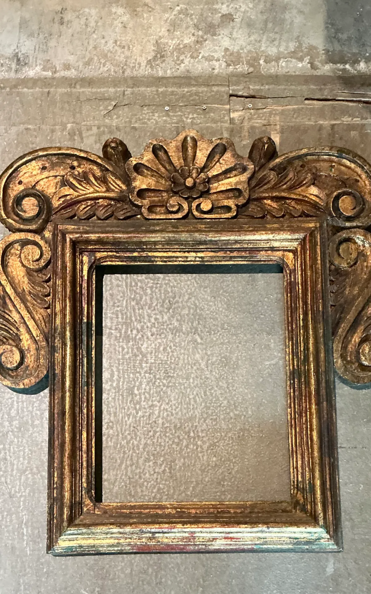 Vintage Spanish Carved Wood Gilt Frame — additional photo 2