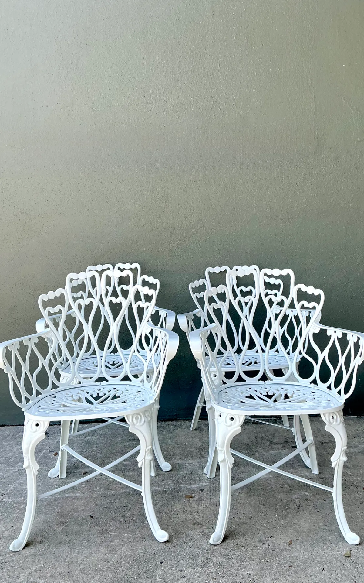 Vintage White Metal Outdoor Armchairs - Set of Four — additional photo 1