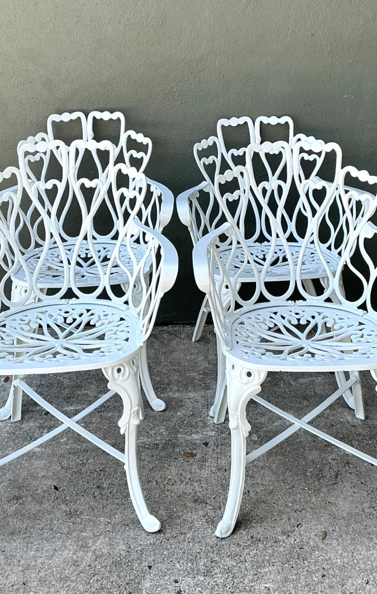 Vintage White Metal Outdoor Armchairs - Set of Four — additional photo 5