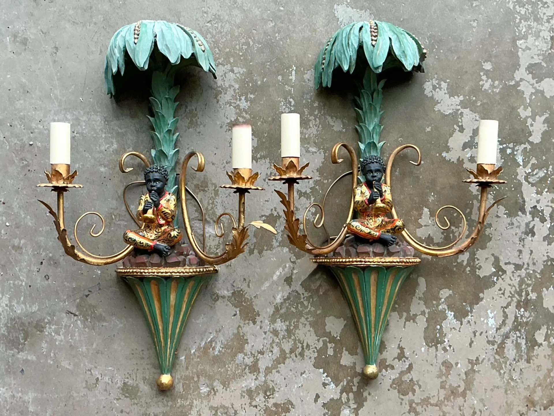Vintage Regency Blackamoor Tole Sconces - A Pair — additional photo 4