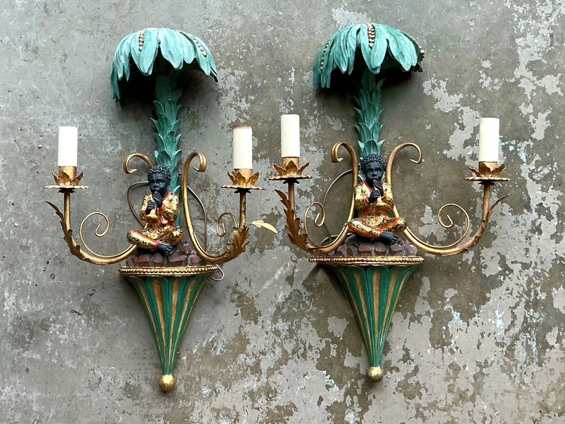 Vintage Regency Blackamoor Tole Sconces - A Pair — additional photo 2