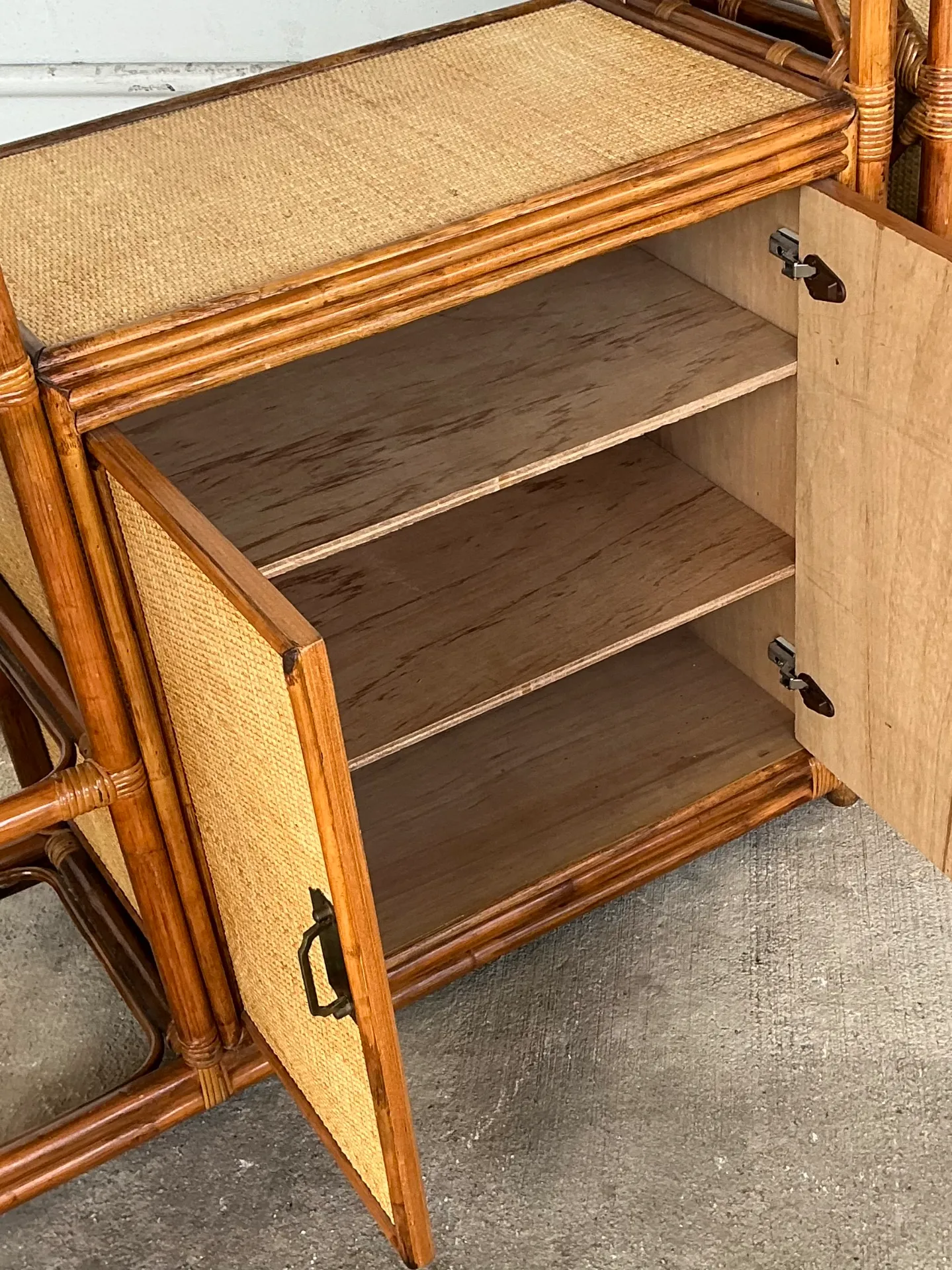 Vintage Bamboo Fretwork Etagere - A Pair — additional photo 5