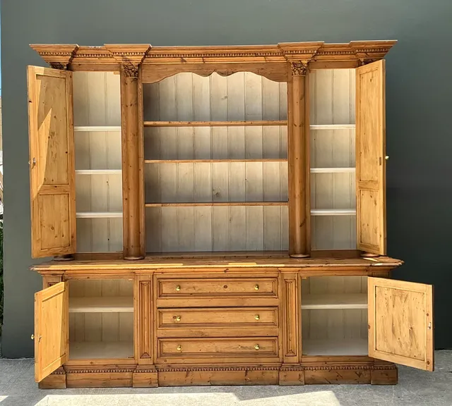 Vintage Monumental Rustic Pine Hutch — additional photo 3