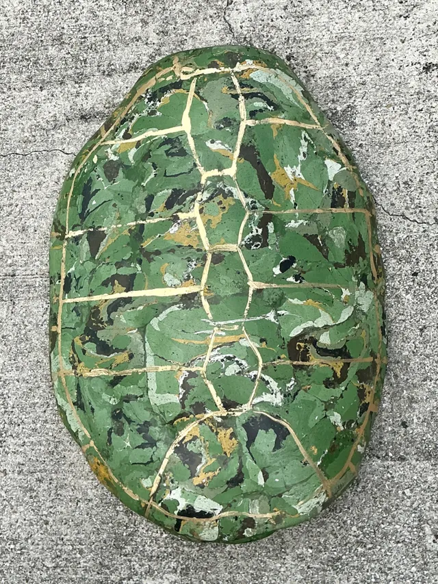 Vintage Italian Scagliola Pigmented Plaster Turtle Shell - 18W x 24.25H — additional photo 7